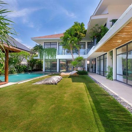 Villa Nonnavana - 12-Minute Walk To Batu Bolong Beach Canggu  Luaran gambar